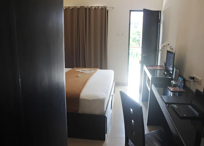 Nakula Hotel